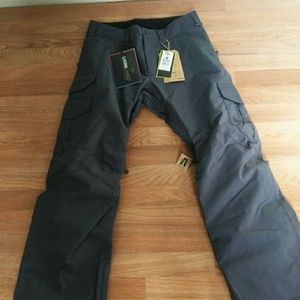 BURTON SNOW PANTS
